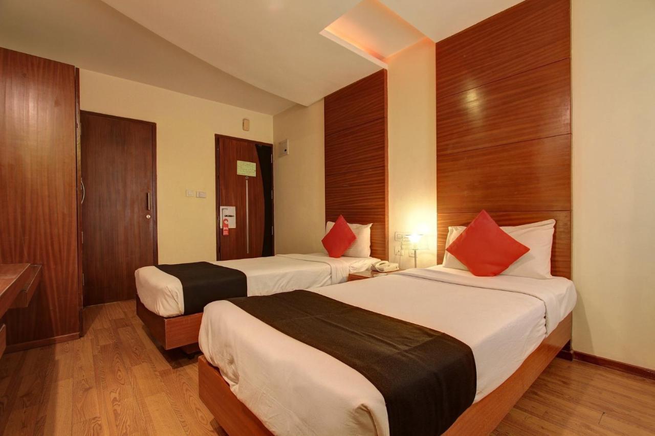 Amaran Hotels Мадурай Экстерьер фото